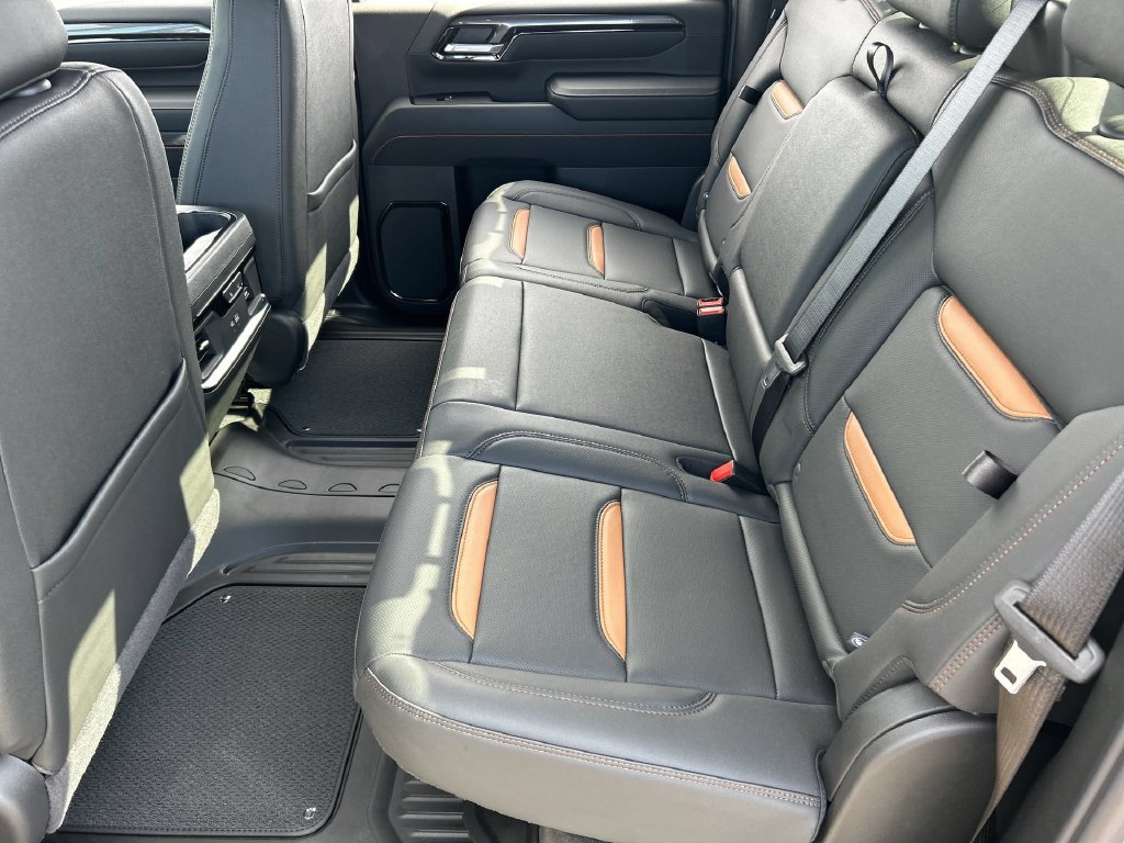 New 2026 GMC Sierra 2500 AT4 w/ AT4 Premium Plus Package AWD/4WD image 26