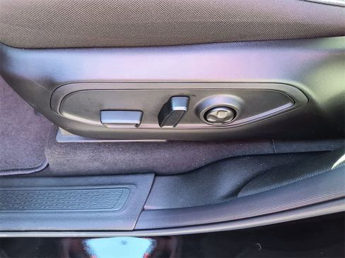 New 2025 Jeep Grand Cherokee Laredo X w/ Luxury Tech Group I image 12