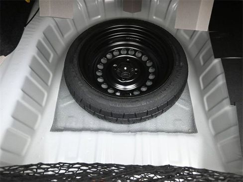 New 2025 Nissan Versa SV w/ Trunk Package image 16