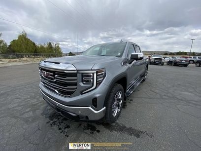 New 2026 GMC Sierra 1500 SLT w/ SLT Premium Plus Package
