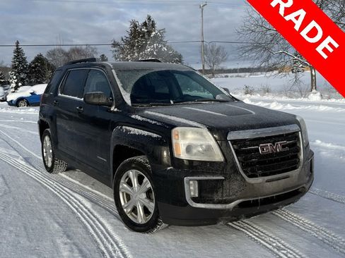 Used 2017 GMC Terrain SLE w/ Convenience Package image 2