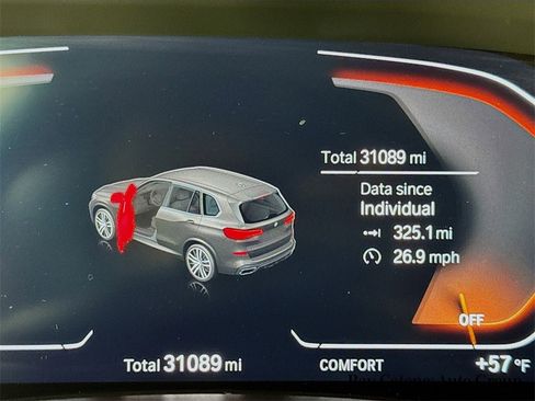 Used 2023 BMW X5 xDrive40i w/ M Sport Package image 12