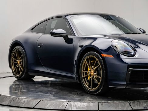 Used 2020 Porsche 911 Carrera RWD image 26