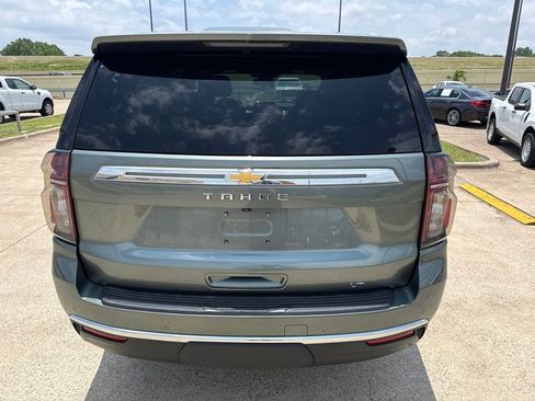 Used 2024 Chevrolet Tahoe LT RWD image 9