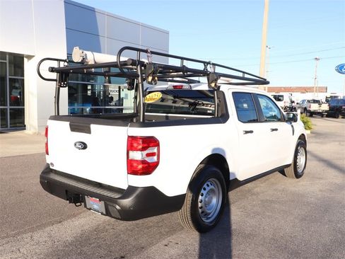 Certified 2025 Ford Maverick XLT w/ Equipment Group 302A image 14