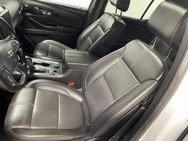 Used 2023 Chevrolet Traverse RS AWD/4WD image 12