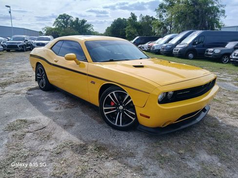 Used 2012 Dodge Challenger SRT8 Yellow Jacket w/ Premium Sound Group RWD image 1