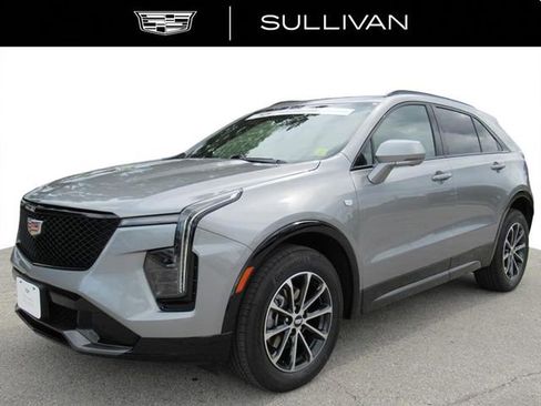 Certified 2025 Cadillac XT4 Sport AWD/4WD image 4