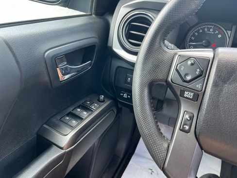 Used 2021 Toyota Tacoma TRD Off-Road w/ Blackout Package (TMS) AWD/4WD image 21