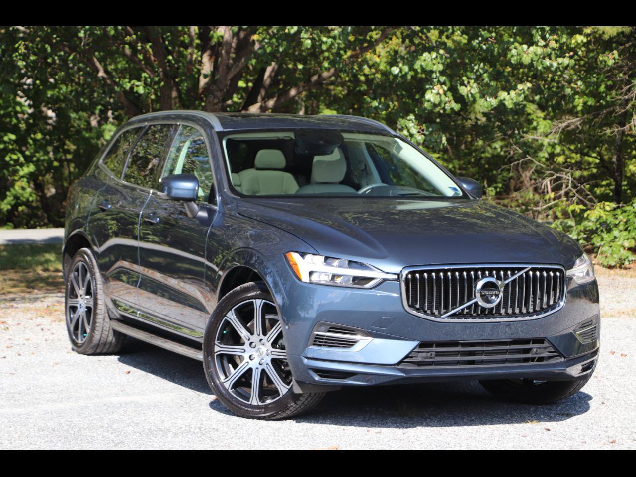 Used 2021 Volvo XC60 T8 Inscription w/ Advanced Package AWD/4WD image 1