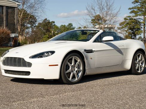 Used 2008 Aston Martin V8 Vantage Roadster image 14