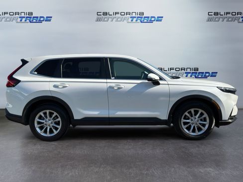 Used 2024 Honda CR-V EX image 4