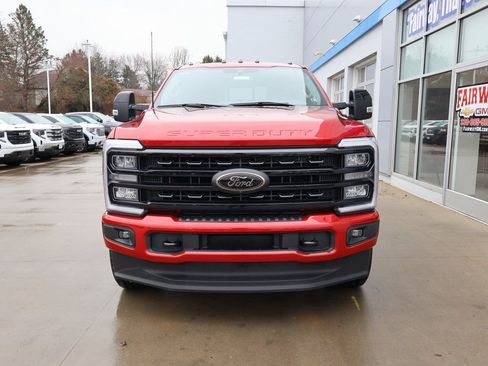 Used 2024 Ford F350 Lariat w/ Black Appearance Package image 5