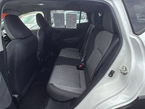 Certified 2024 Subaru Crosstrek 2.0i Premium AWD/4WD image 18