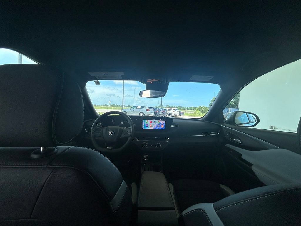 Used 2024 Buick Envista Preferred FWD image 32