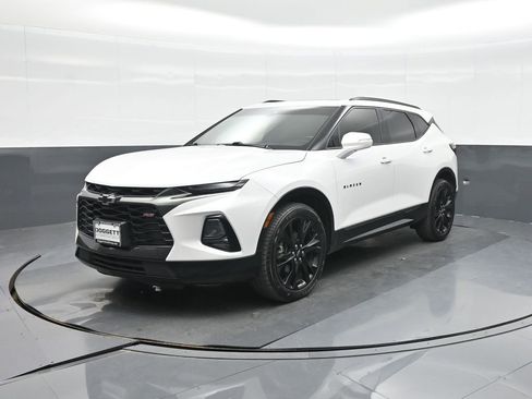 Used 2021 Chevrolet Blazer RS w/ Enhanced Convenience Package FWD image 12