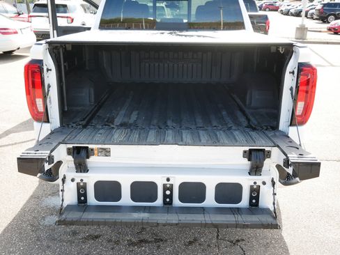 Used 2019 GMC Sierra 1500 Denali w/ Denali Ultimate Package AWD/4WD image 18