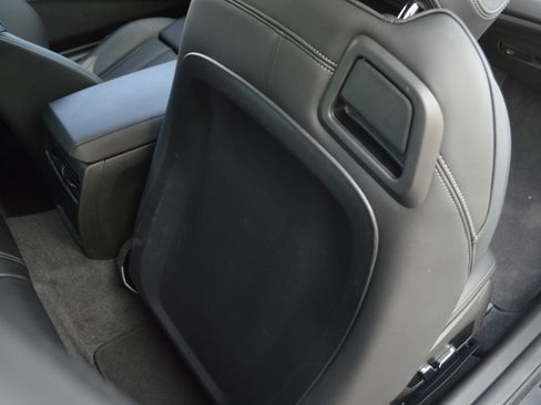 Used 2025 BMW 230i Coupe w/ M Sport Package image 34