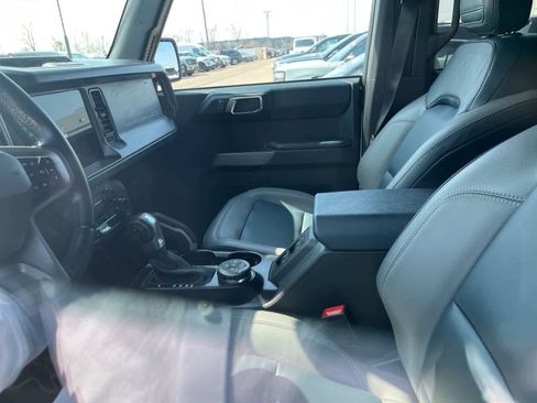 Used 2023 Ford Bronco Outer Banks image 25