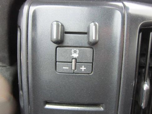 Used 2015 GMC Sierra 3500 2WD Double Cab image 20