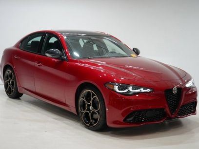 New 2025 Alfa Romeo Giulia Intensa w/ Driving Assist Package