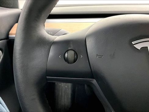 Used 2019 Tesla Model 3 Long Range image 22