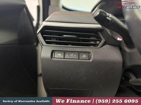 Used 2021 Nissan Altima 2.5 SR w/ SR Premium Package AWD/4WD image 28