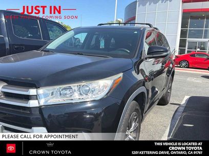 Used 2018 Toyota Highlander LE