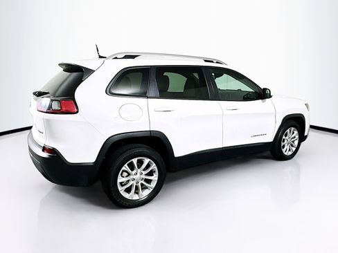 Used 2021 Jeep Cherokee Latitude image 10