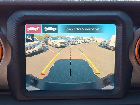 Used 2020 Jeep Gladiator Mojave w/ Dual Top Group image 10