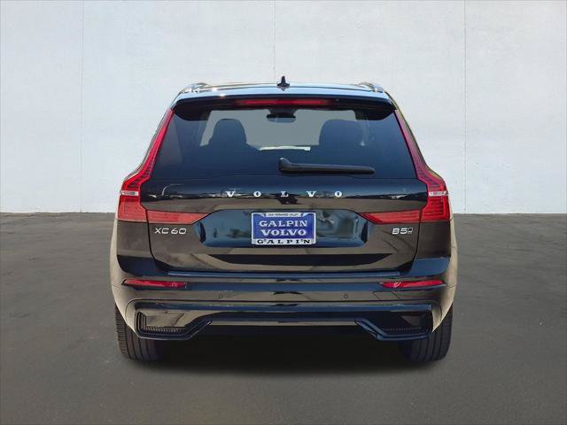 Used 2025 Volvo XC60 B5 Core w/ Protection Package Premier AWD/4WD image 6
