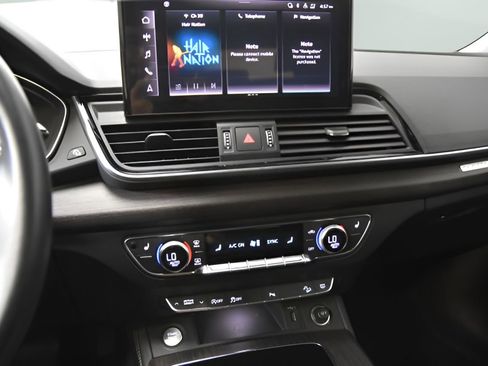 Used 2024 Audi Q5 2.0T Premium Plus image 16