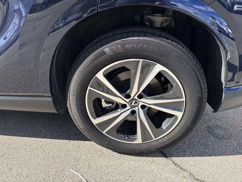 Used 2023 Lexus RX 350 Premium image 9