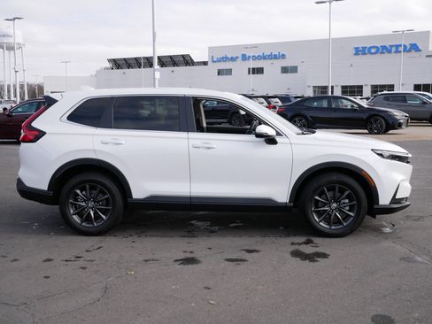 Used 2026 Honda CR-V EX-L image 8