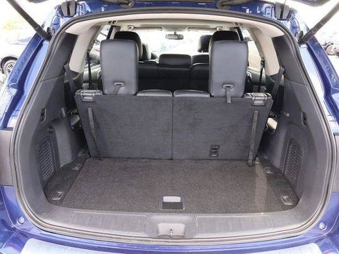 Used 2017 Nissan Pathfinder SL w/ SL Premium Package AWD/4WD image 7