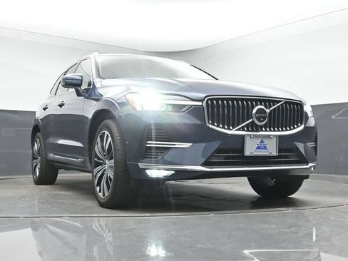 Used 2023 Volvo XC60 B5 Plus w/ Climate Package AWD/4WD image 11