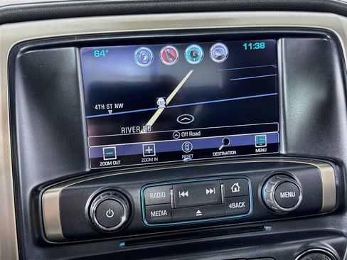 Used 2017 GMC Sierra 2500 Denali w/ Duramax Plus Package AWD/4WD image 27