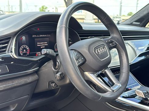 Used 2020 Audi Q7 3.0T Prestige w/ Prestige Package AWD/4WD image 10