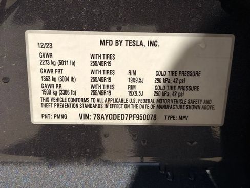 Used 2023 Tesla Model Y 2WD image 18