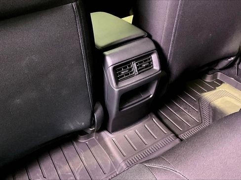 Used 2024 Honda CR-V LX image 10