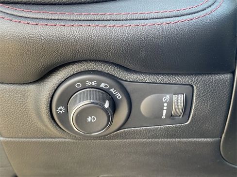 Used 2022 Dodge Durango R/T image 22