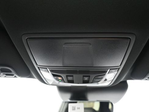 New 2026 Acura RDX SH-AWD image 18