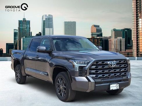 Used 2023 Toyota Tundra Platinum AWD/4WD image 8