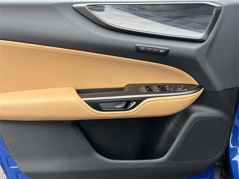 Certified 2025 Lexus NX 250 FWD w/ Towing Package (2000 Lbs) image 30