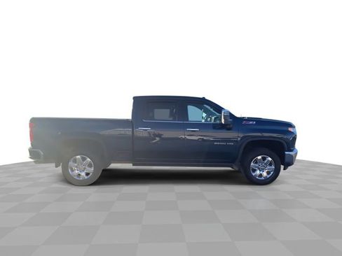 Certified 2023 Chevrolet Silverado 2500 LTZ w/ LTZ Premium Package image 9