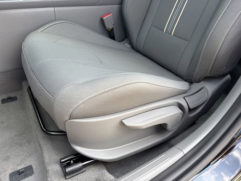 New 2026 Hyundai Elantra Sport FWD image 11