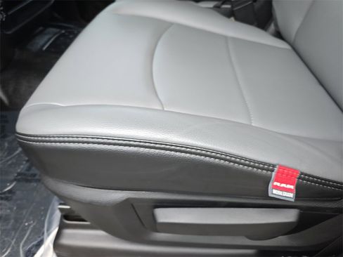 New 2026 RAM 3500 Tradesman w/ Chrome Appearance Group image 28