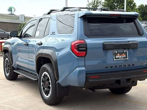 New 2026 Toyota 4Runner TRD Off-Road Premium AWD/4WD image 3