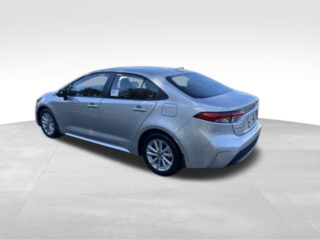 New 2026 Toyota Corolla LE w/ LE Premium Package FWD image 3
