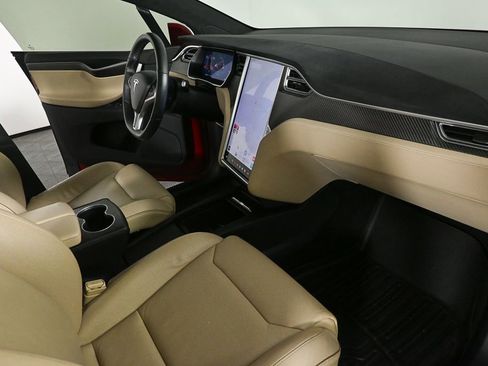 Used 2016 Tesla Model X Performance image 21